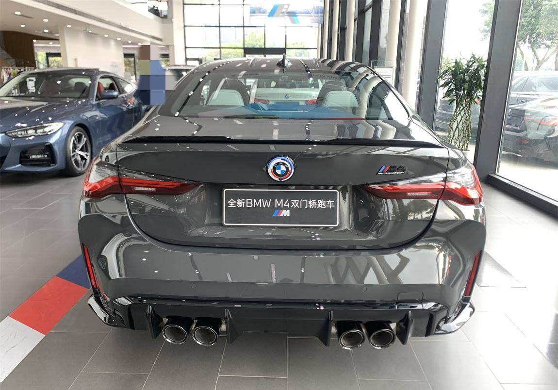 2023款宝马m4双门雷霆版,碧玺灰车漆,帅气爆棚_搜狐汽车_搜狐网