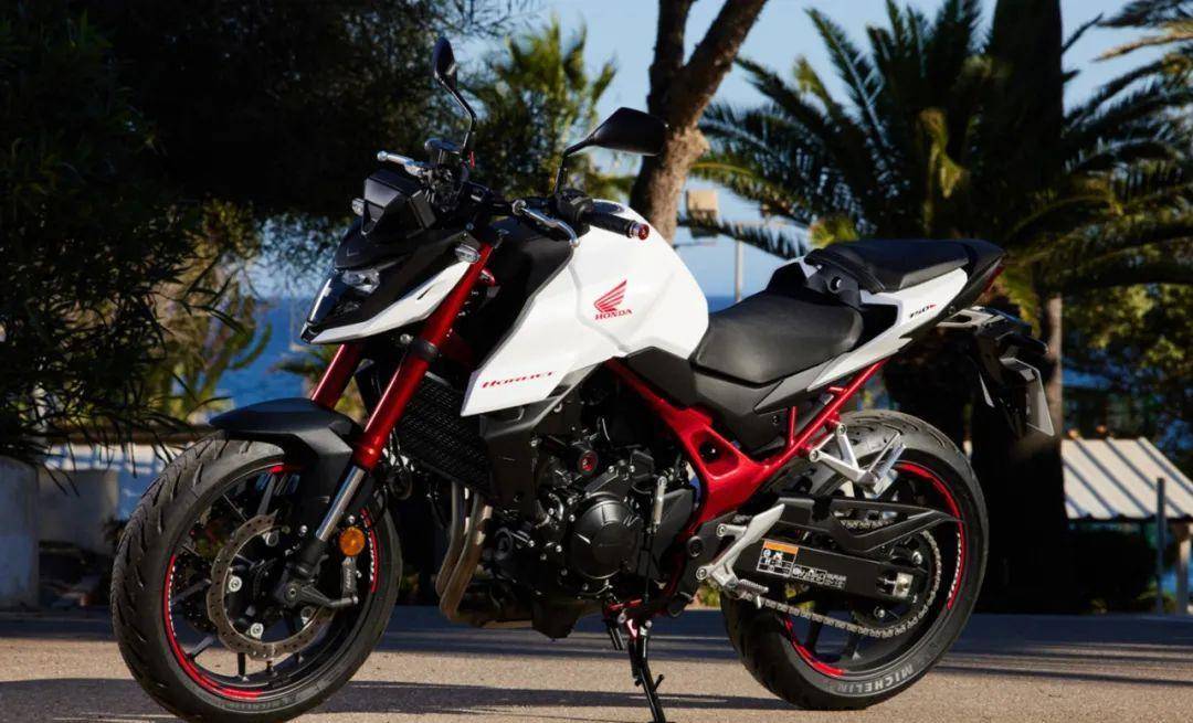 上海车展新车:本田cb750系列全新双缸街车,adv国内首次亮相_搜狐汽车
