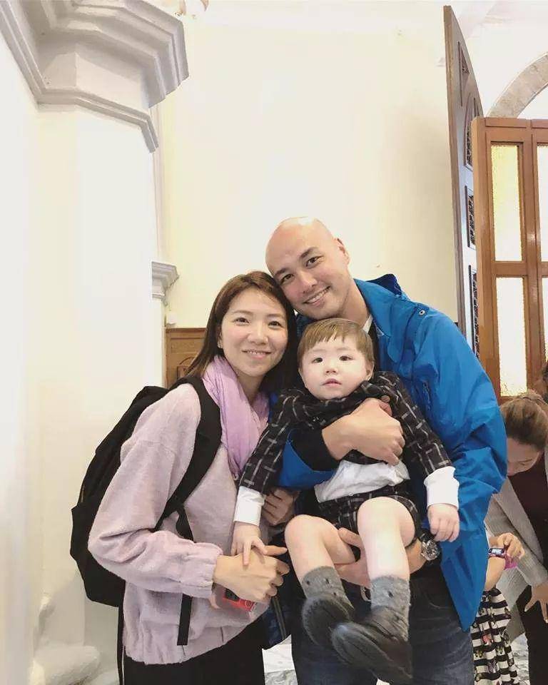 唱歌演戏经商,嫁混血老公43岁当妈_车婉婉_母亲_孩子