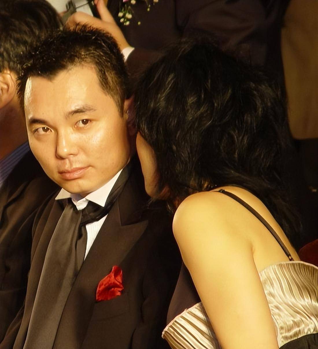 机"李厚霖:情断三任皈依佛门,因果报应还是看破红尘_钻石_周艳泓_品牌