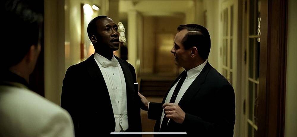 跨文化交流的教育意义电影《绿皮书》通过唐·雪利和托尼·利普之间的