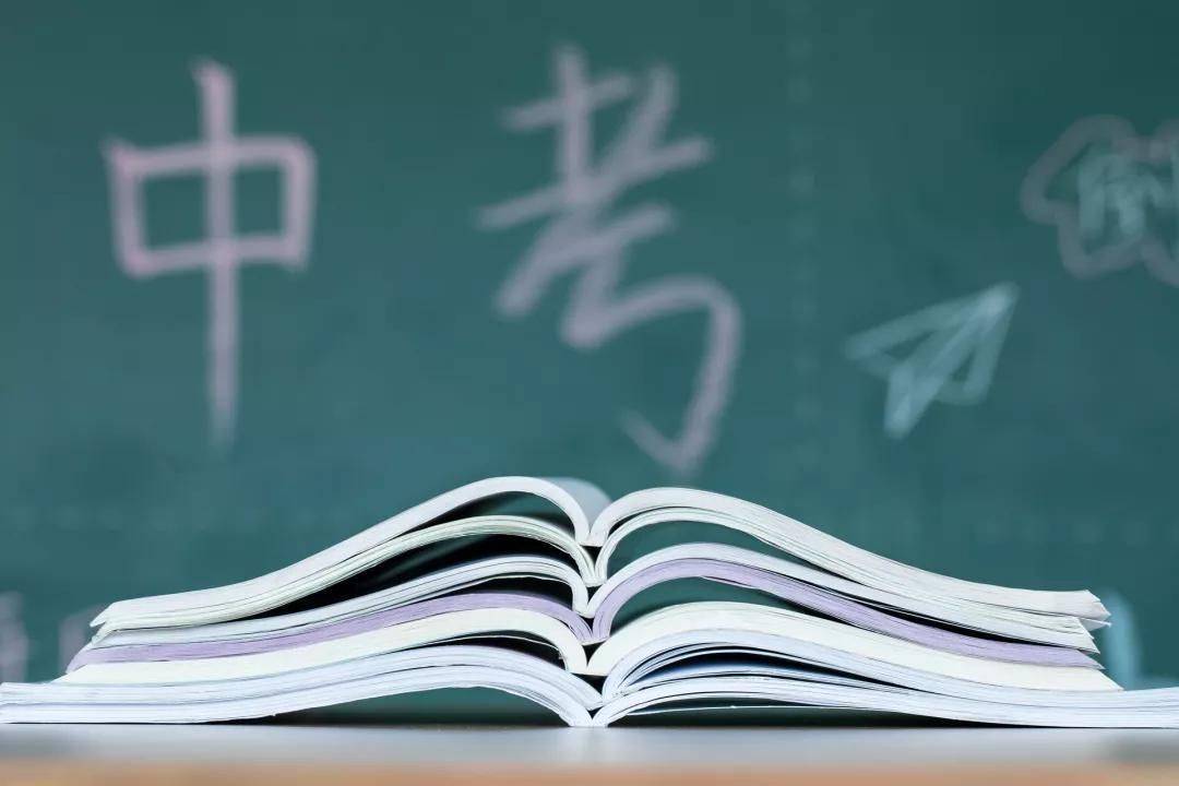中考加油励志的句子十字以内：每一字，都是你成功的一步-中考加油励志的短词有哪些