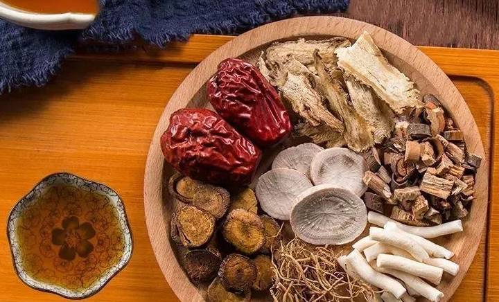 敏感,时间不满意,中医常用方组,看你适用哪一方?_黄柏_知母_龙胆草