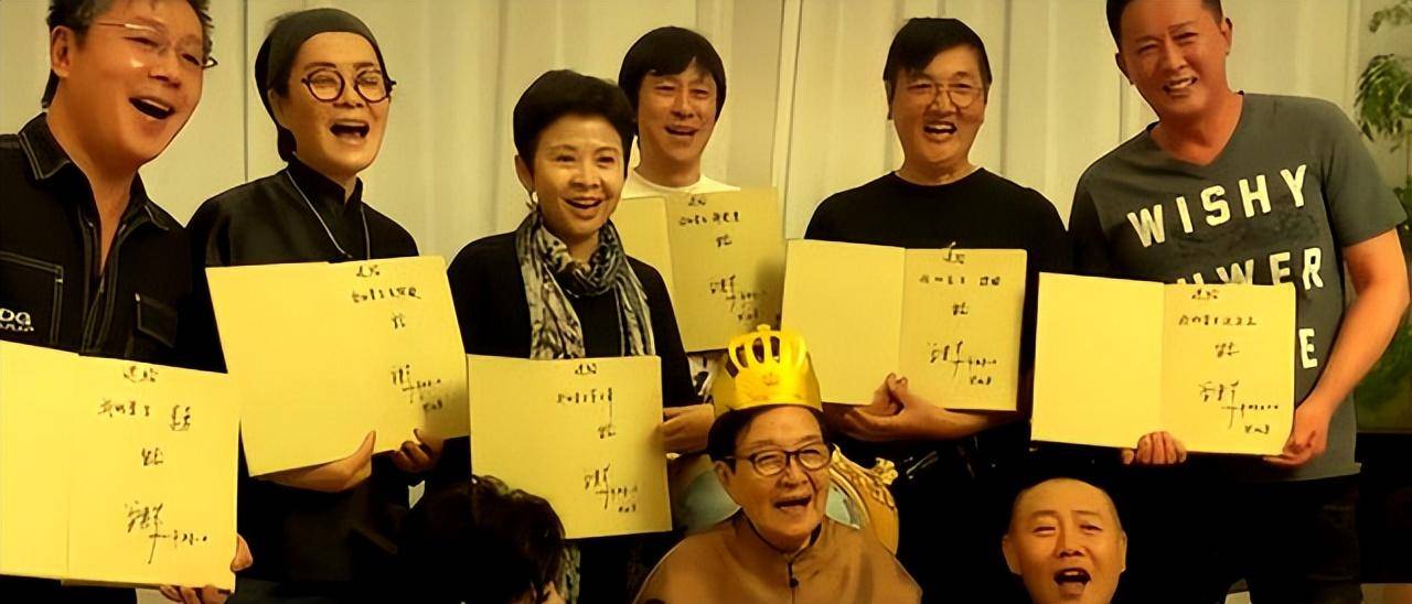 其中,董文华是退役歌唱家,曾经被称为"我们第一女高音",而李杰和苏红