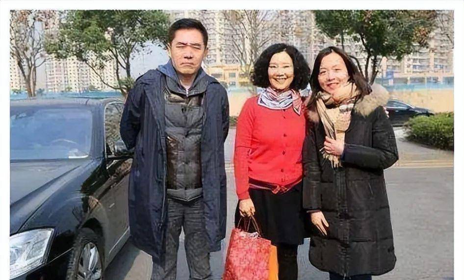 陈宝国第一个老婆图片