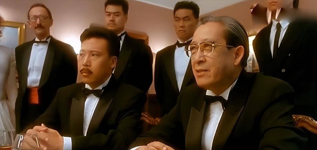 鲍汉琳评价周润发,我虽然被称为何鸿燊,还是赢不了周润发_演技_狄龙