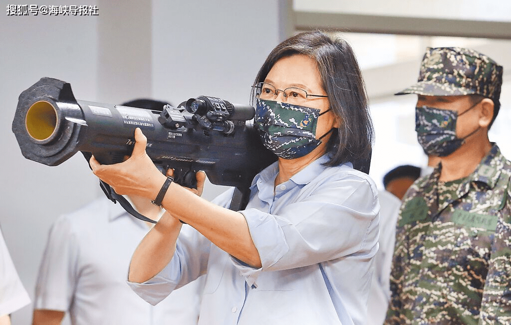 79%台湾民众欲推翻民进党当局,蔡英文们还要装睡吗?_美众院_美国_博尔顿