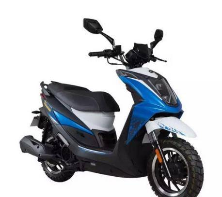 前后碟刹配cbs,12英寸菠萝胎光阳动丽g150越野版轮胎采用了越野专用的