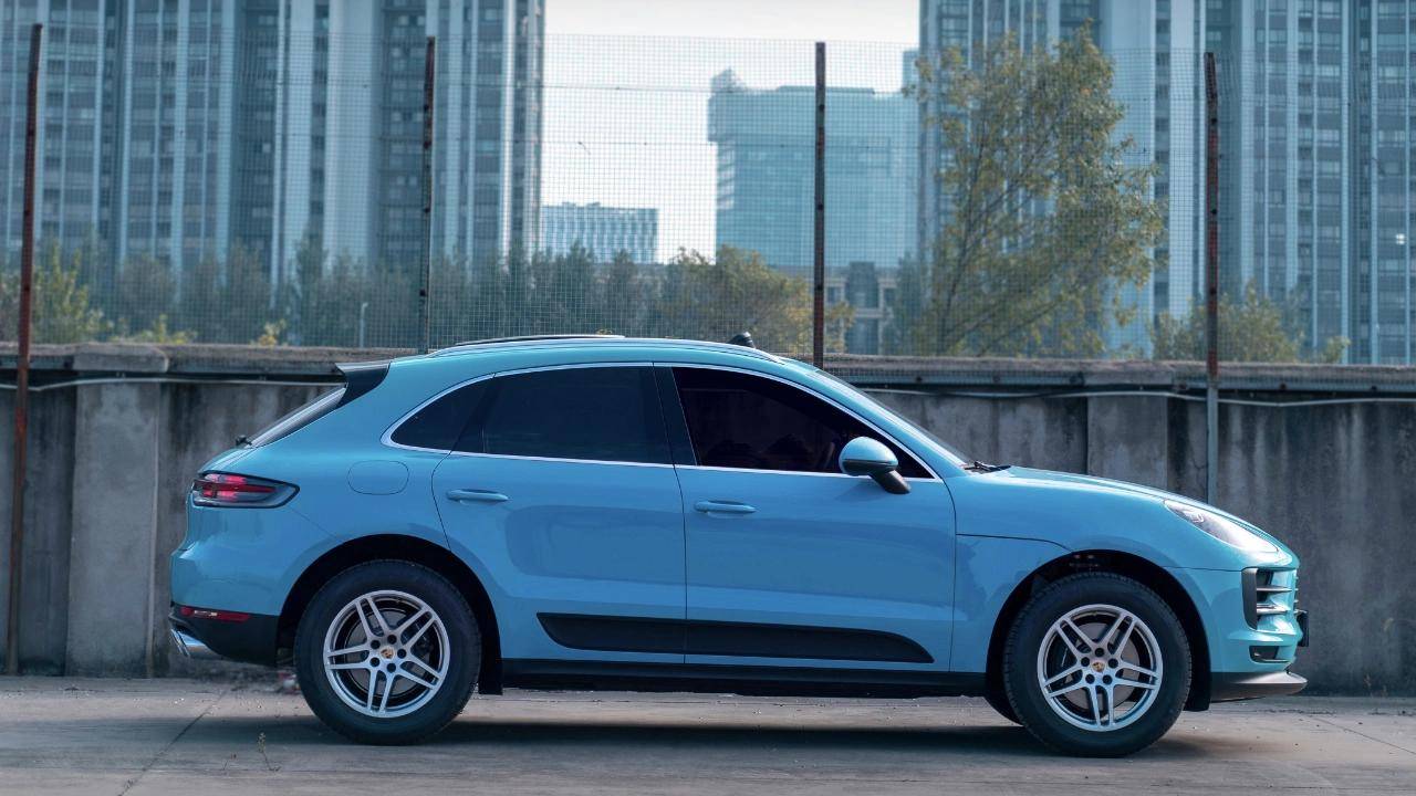 保时捷漫彩改色膜迈阿密蓝,静谧的蓝绿色调_搜狐汽车_搜狐网