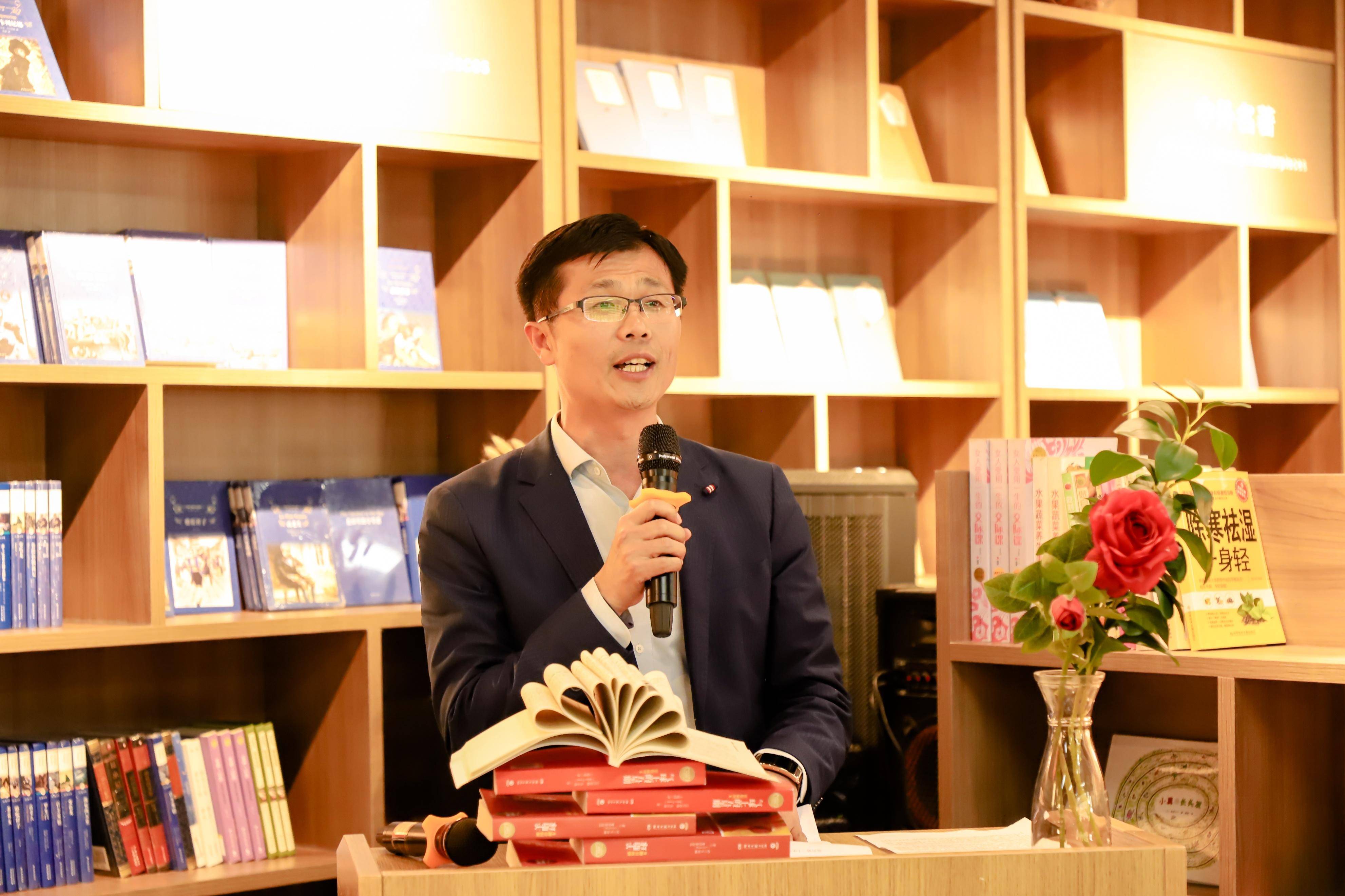 临沂第二十中学举行常春藤读写共同体启动仪式_活动_发展_成长