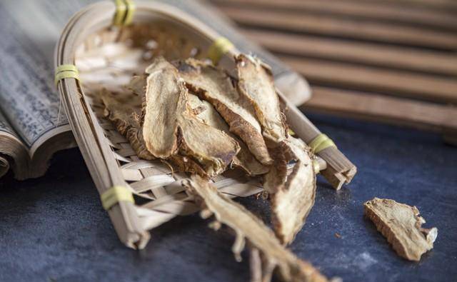 中药功效大全清热泻火药_栀子_知母_石膏