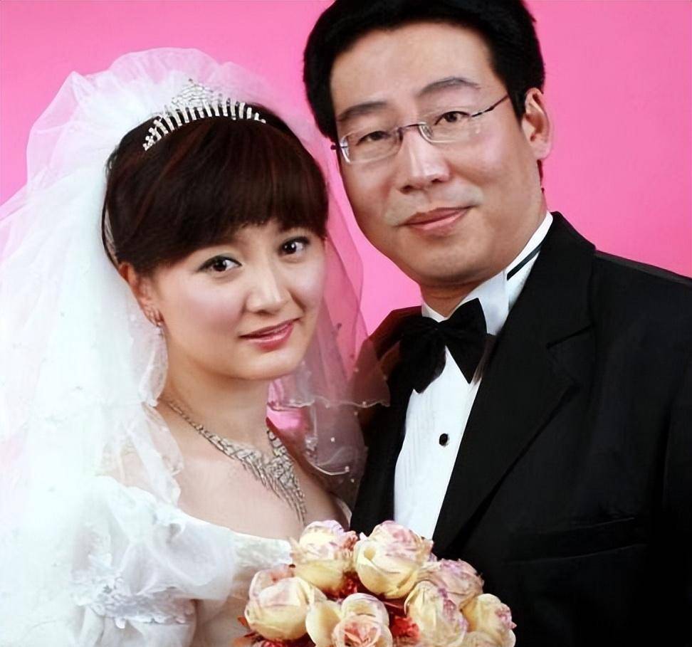 虞梦:被誉为《西游记》最美妖后,童星出道,却闪婚电视主持人_周忆军