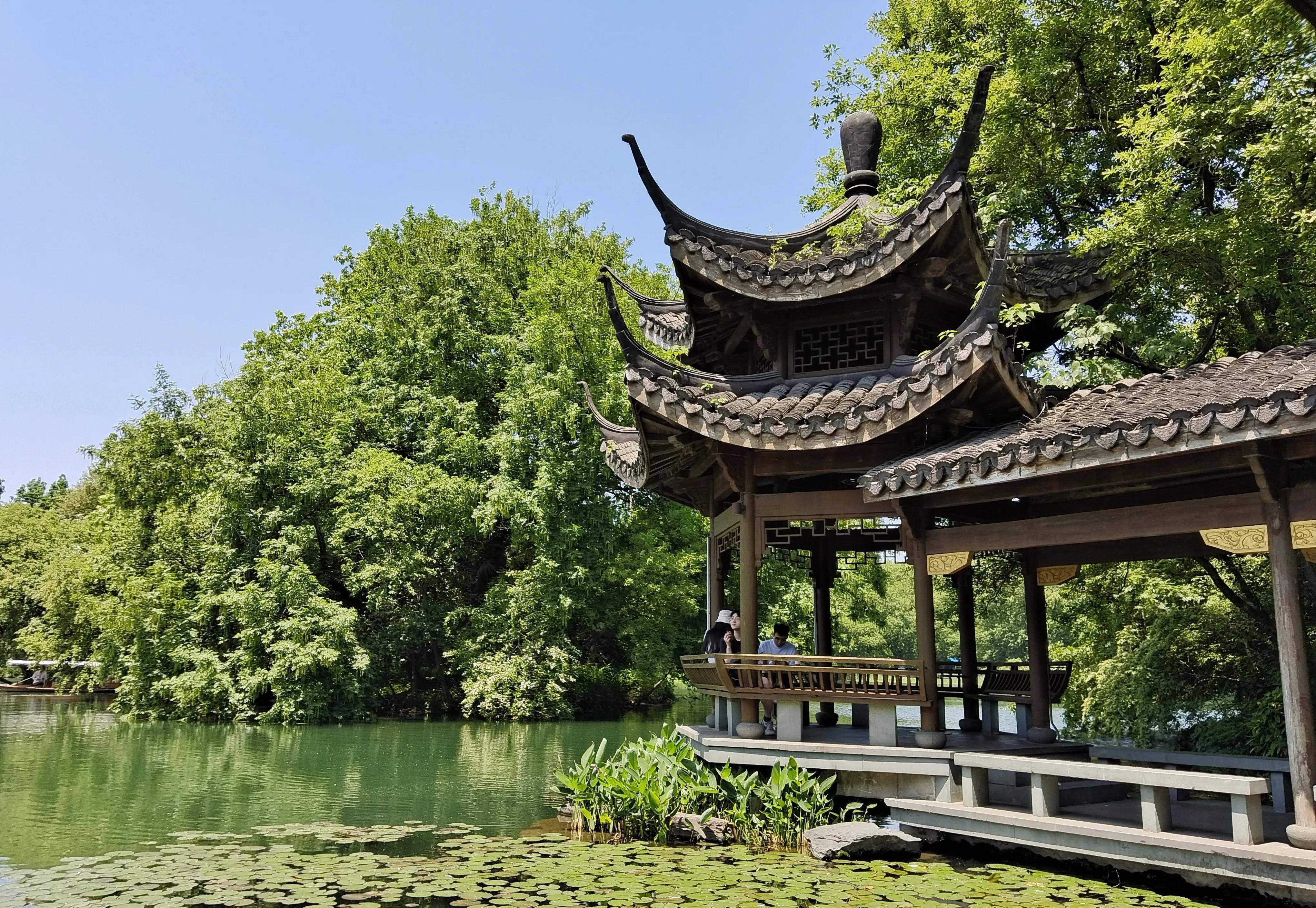 杭州本地人,都去那儿玩,友友出招浴鹄湾景区去看看