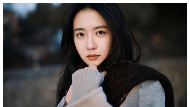 我要说的是许玲玥这个女演员!在娱乐圈的存在感并不强.