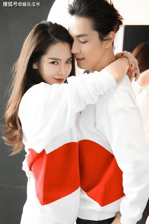 嫁给外国人的女星,有人不改国籍幸福甜蜜,有人被抛弃落魄惨淡_戚薇