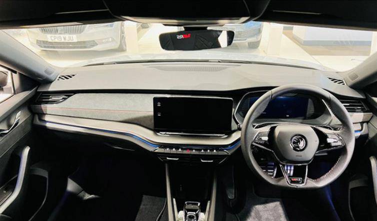 2023款"明锐rs"即将上市,黑格栅 全新轮毂,配2.0t引擎!