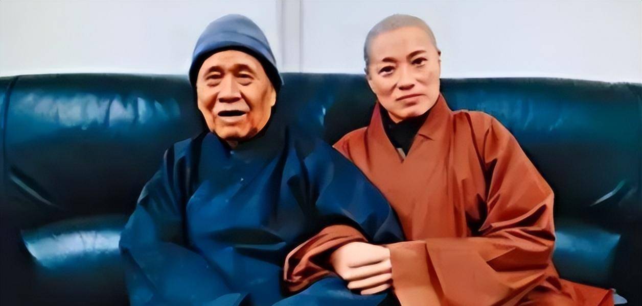 白天念佛诵经晚上夜店消费,被女星揭发落网_香港_生活_寺庙