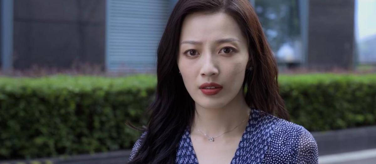 《平凡之路》不起眼的配角,长着一张全智贤的脸,演技不输金晨_左娜_蔡