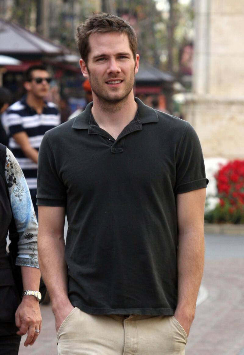 luke macfarlane 公开自己因性取向被好莱坞区别对待_gay_角色_演出