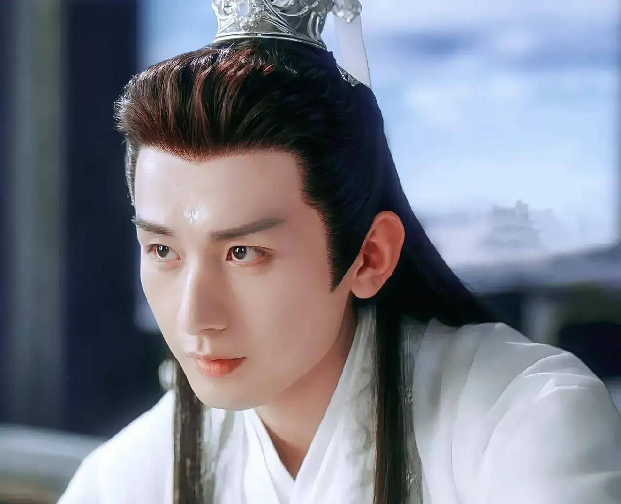 不光古装扮相好看,而且演技也在线,你说这谁能抵挡得住啊!