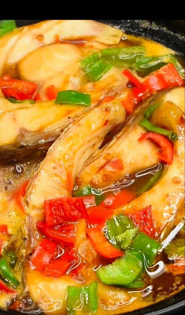 砂锅鱼这样做实在太香了,不用煎不用炸,吃一次就会忘不了_步骤_草鱼