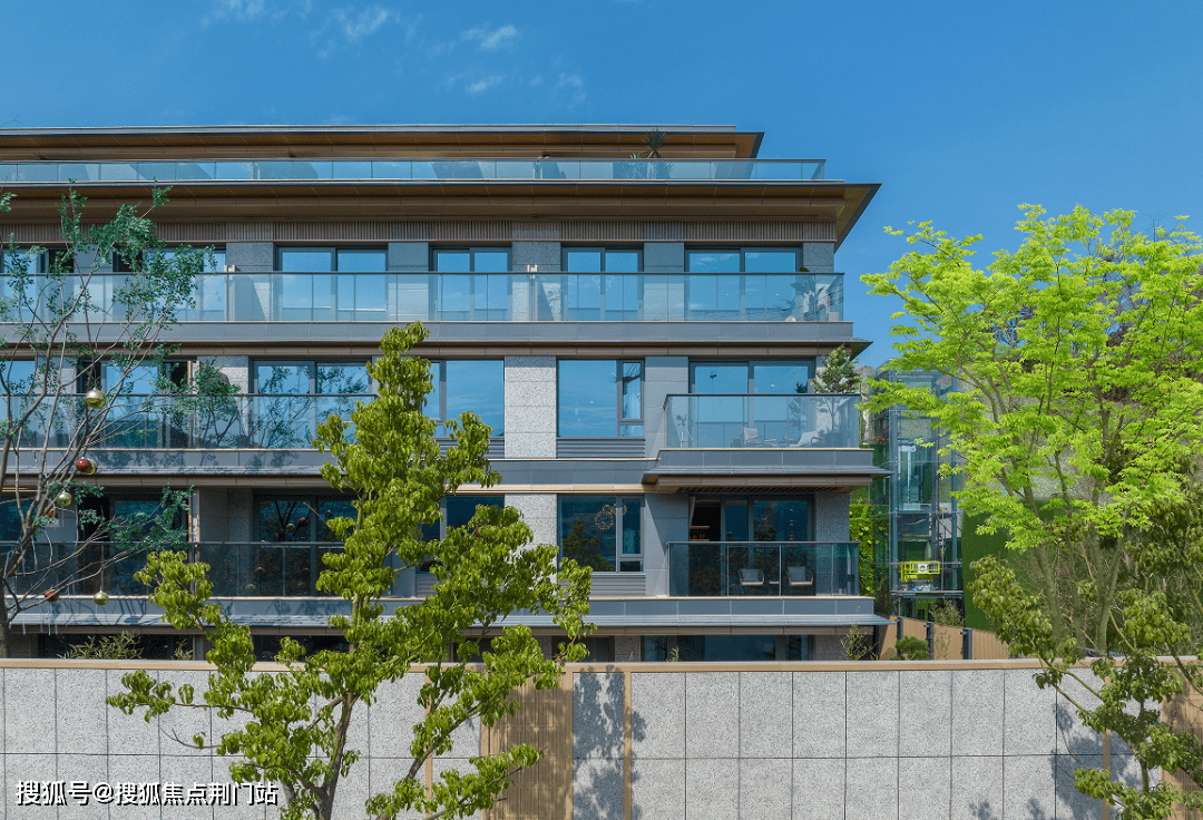 华景川云檐里:面积139-218方,未来科技城,改善家庭首选,总价400万起!