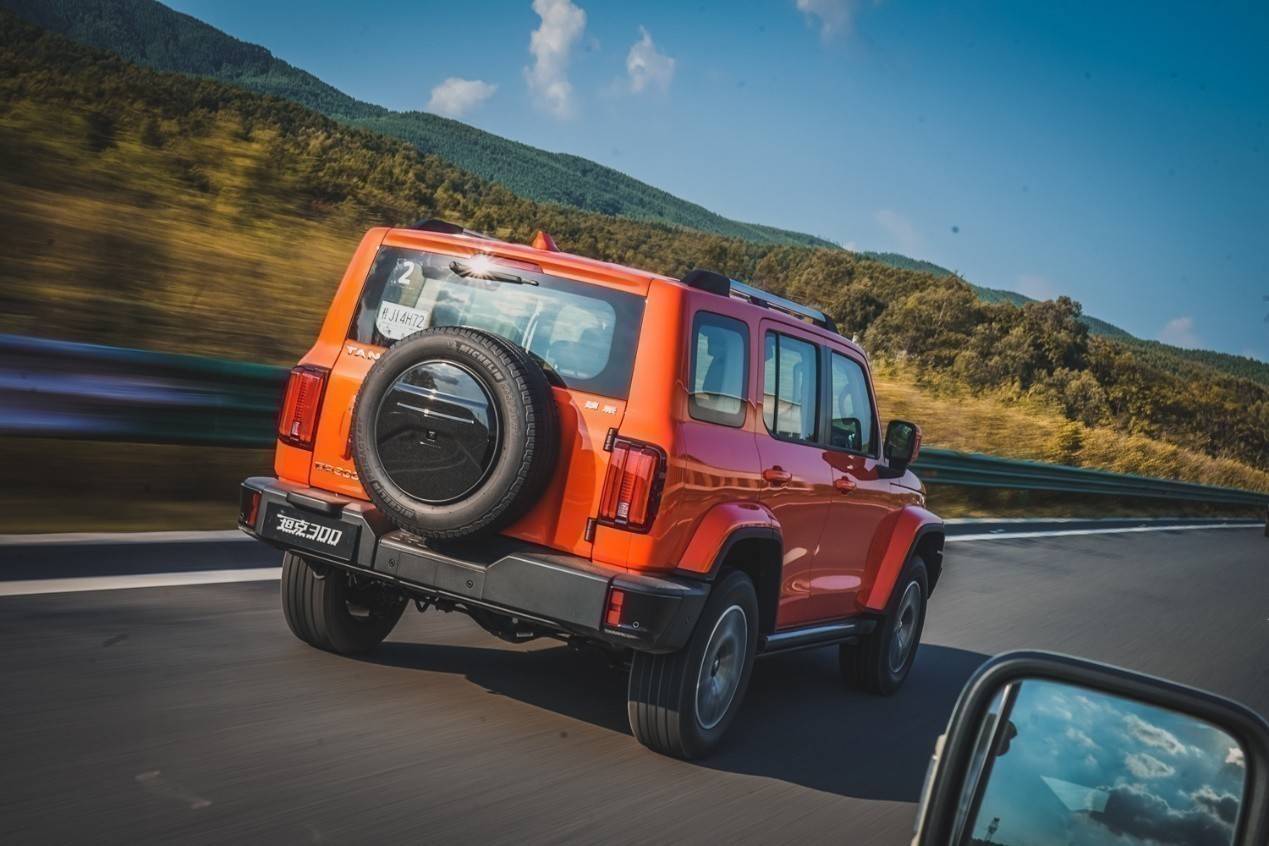 现实与理想都必须很丰满的坦克300城市版_搜狐汽车_搜狐网