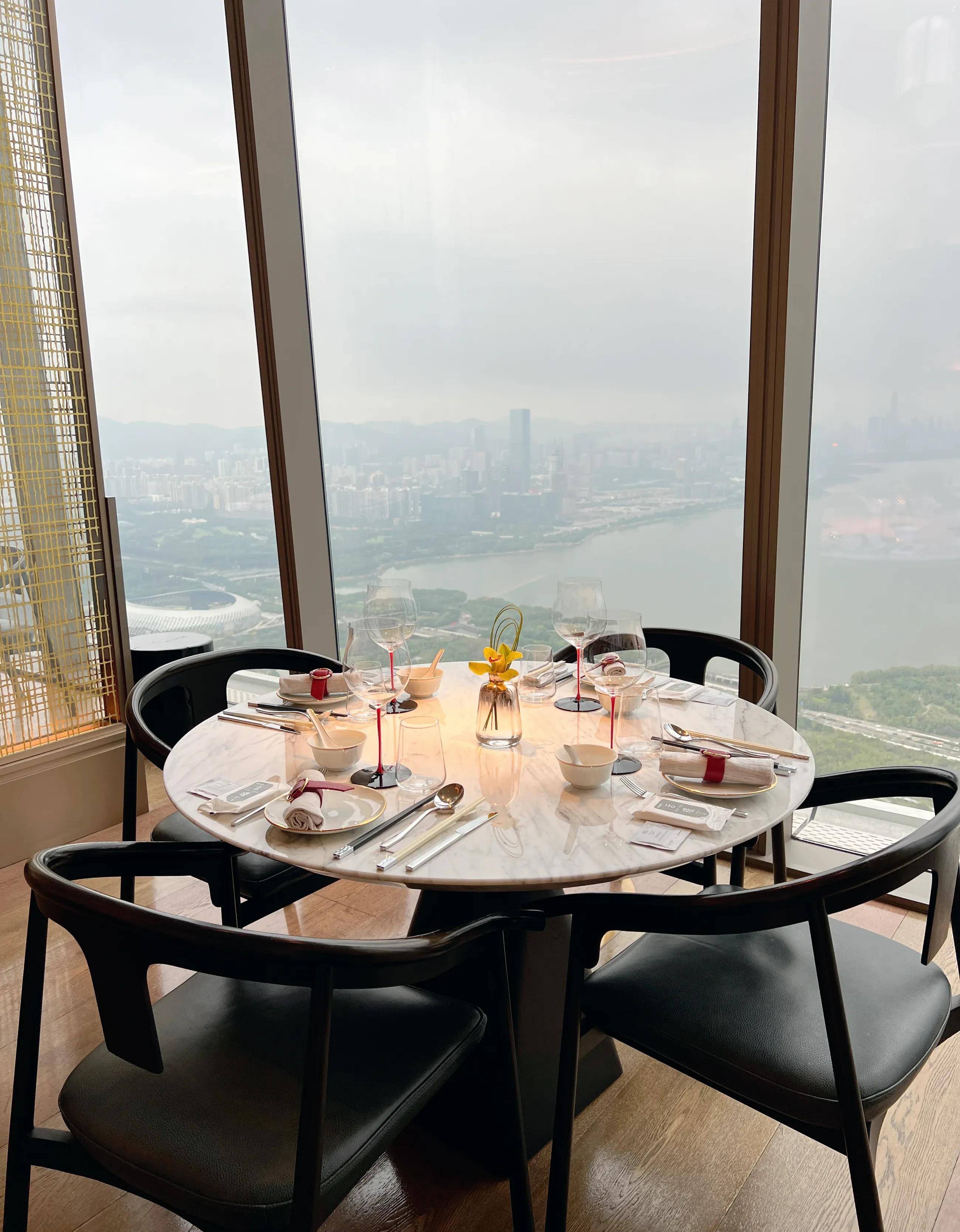 张家界陪床导游(张家界地陪导游多少钱一天)