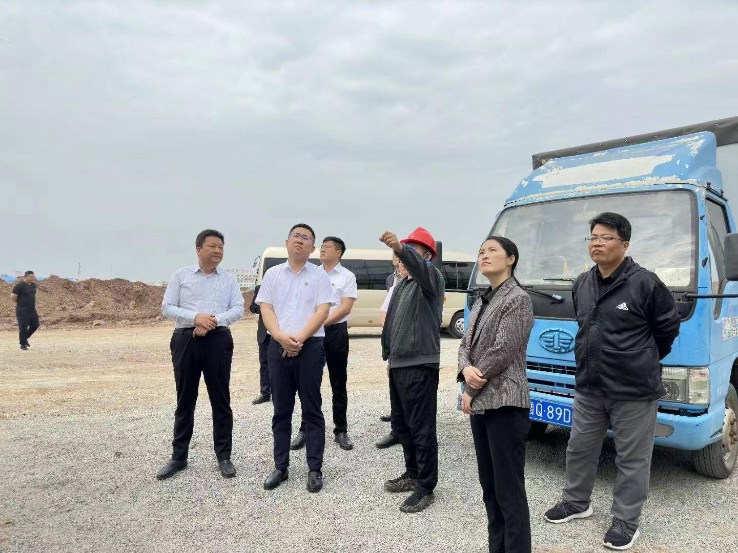 根据考察调研情况,中创联控有限公司决策委员会委员,执行总裁王浩宇与