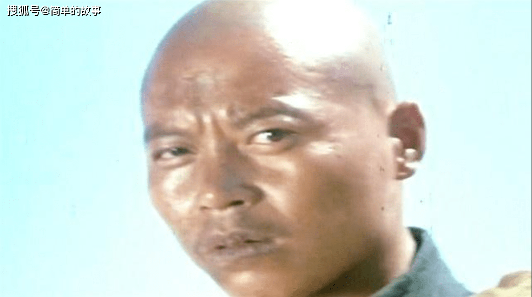 他是著名老戏骨,为演戏三次留遗书,与妻子恩爱40年,老年分房睡_赵小锐