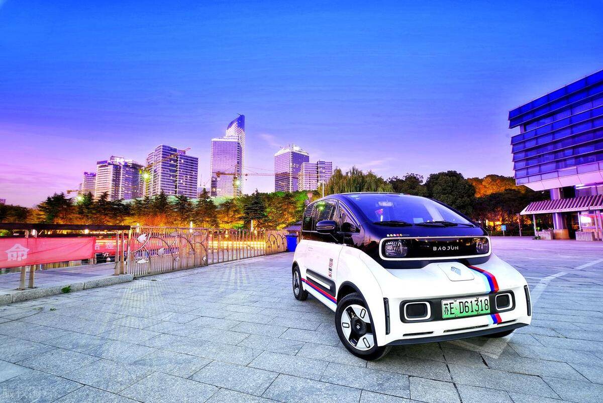 "悦也"来了:五菱宝骏革新纯电动suv市场_搜狐汽车_搜狐网