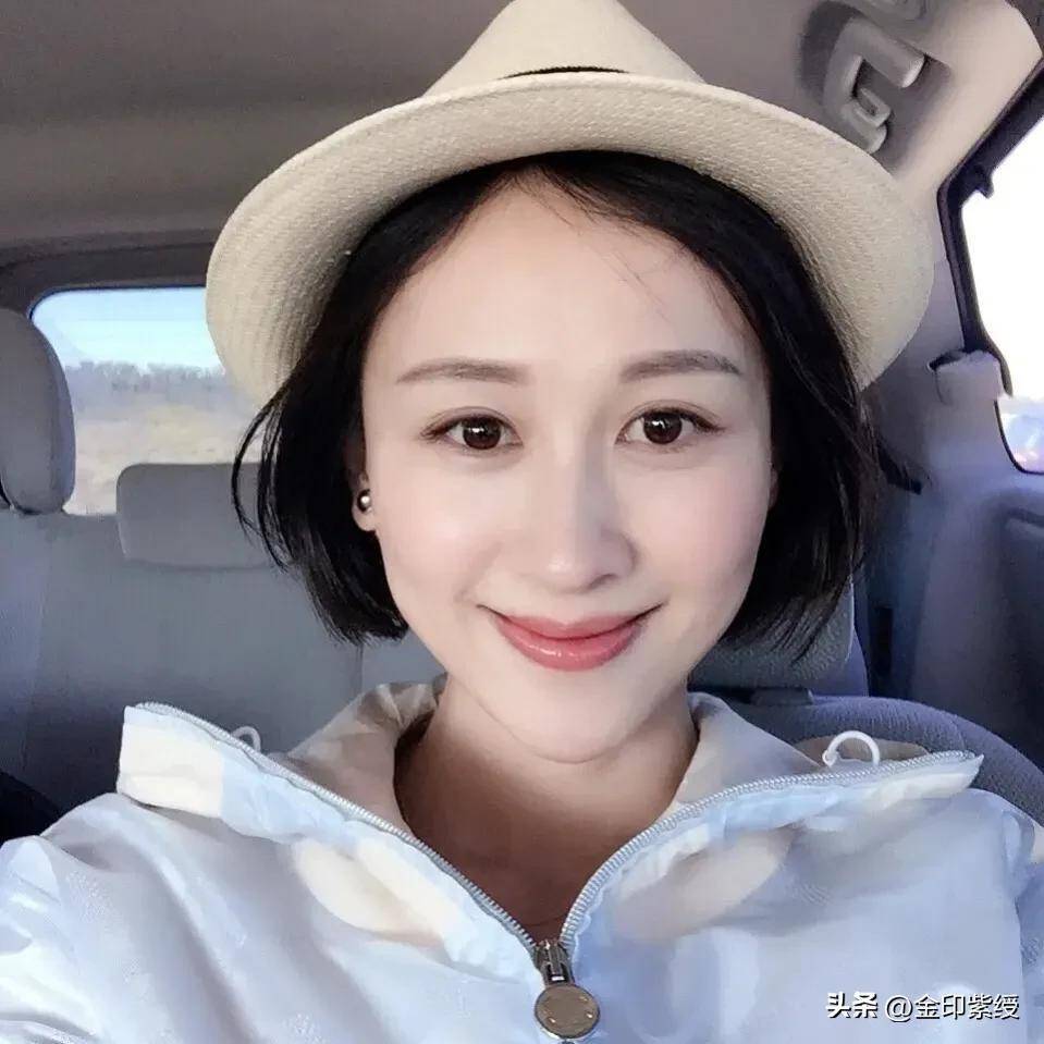 剧中出场的戏份不是很多,参与营救了瞿恩的孩子,受瞿妈妈委托登门拜访