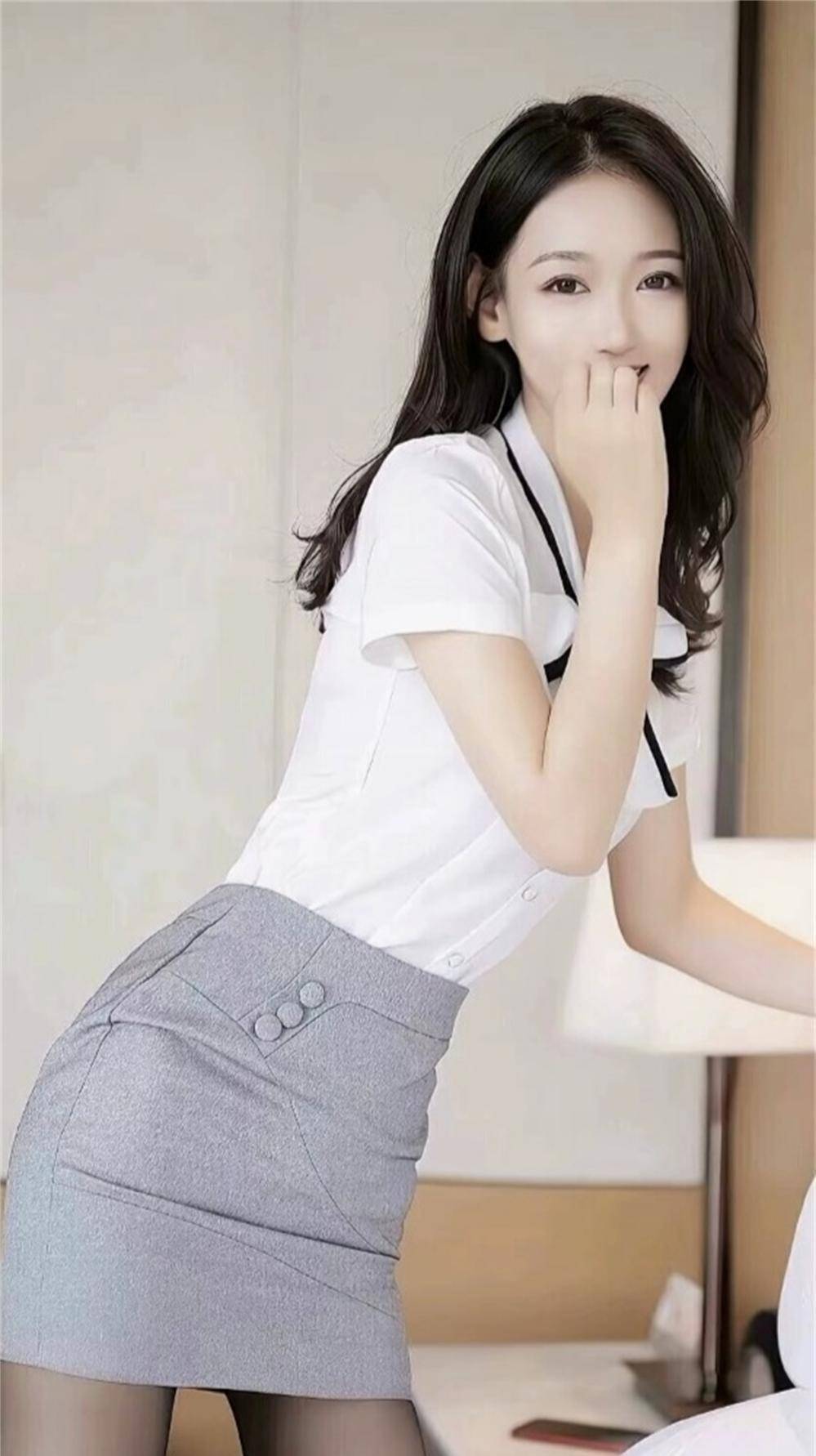 2023版唐安琪写真美照(16)_活动_短裙_照片