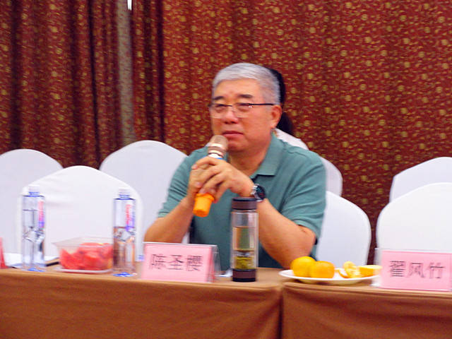 高玄波,陈圣樱,翟风竹,李再英,刘俊川,陈红兵,黄颢以及赵锋垚总监