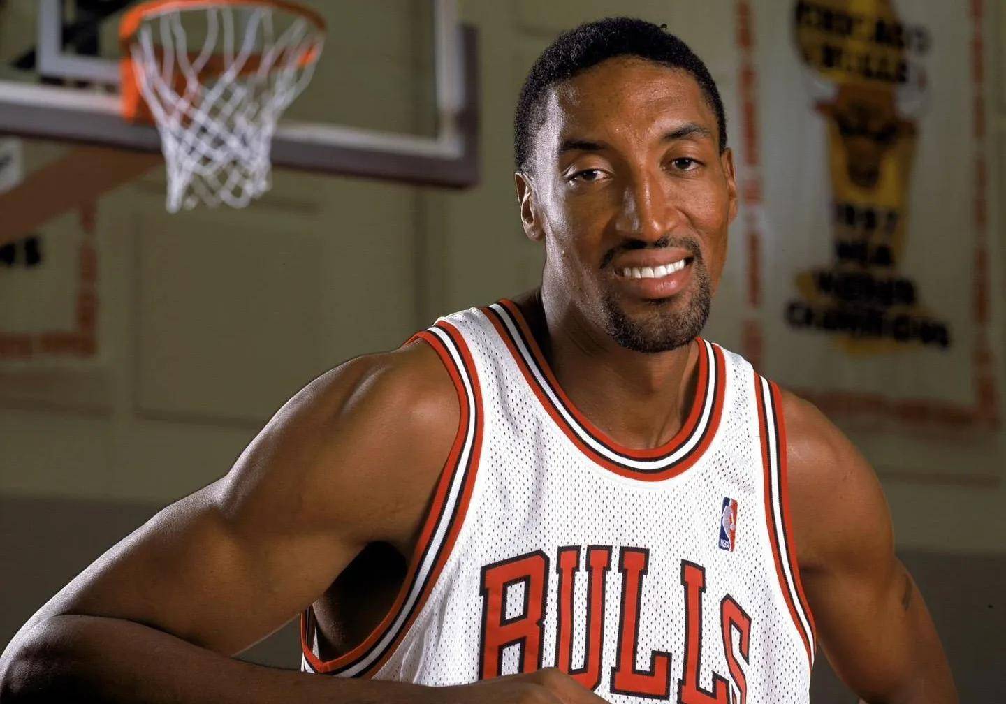 乔丹最优秀帮手,六冠重要功臣之一,"蝙蝠侠"-斯科蒂·皮蓬_公牛队