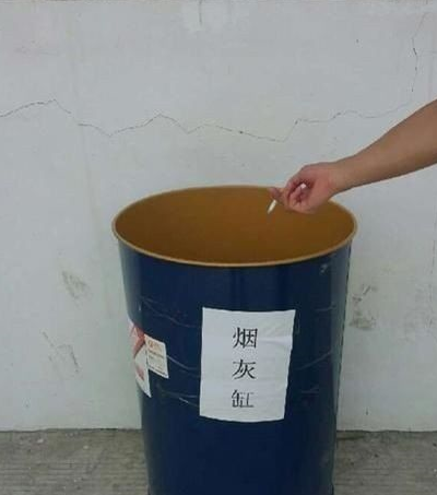 有科学知识的人和没科学知识的人差别（创作者            无厘头笑话：有科学知识的人是不那样！）系遇了，