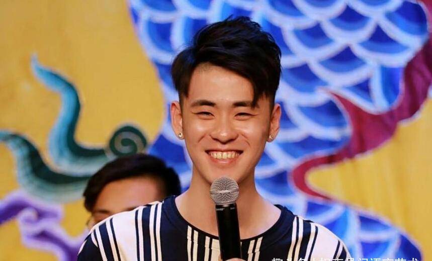 曾经捧红郭德纲的大鹏,力挺德云社张云雷,这才叫患难见真情_相声_广播