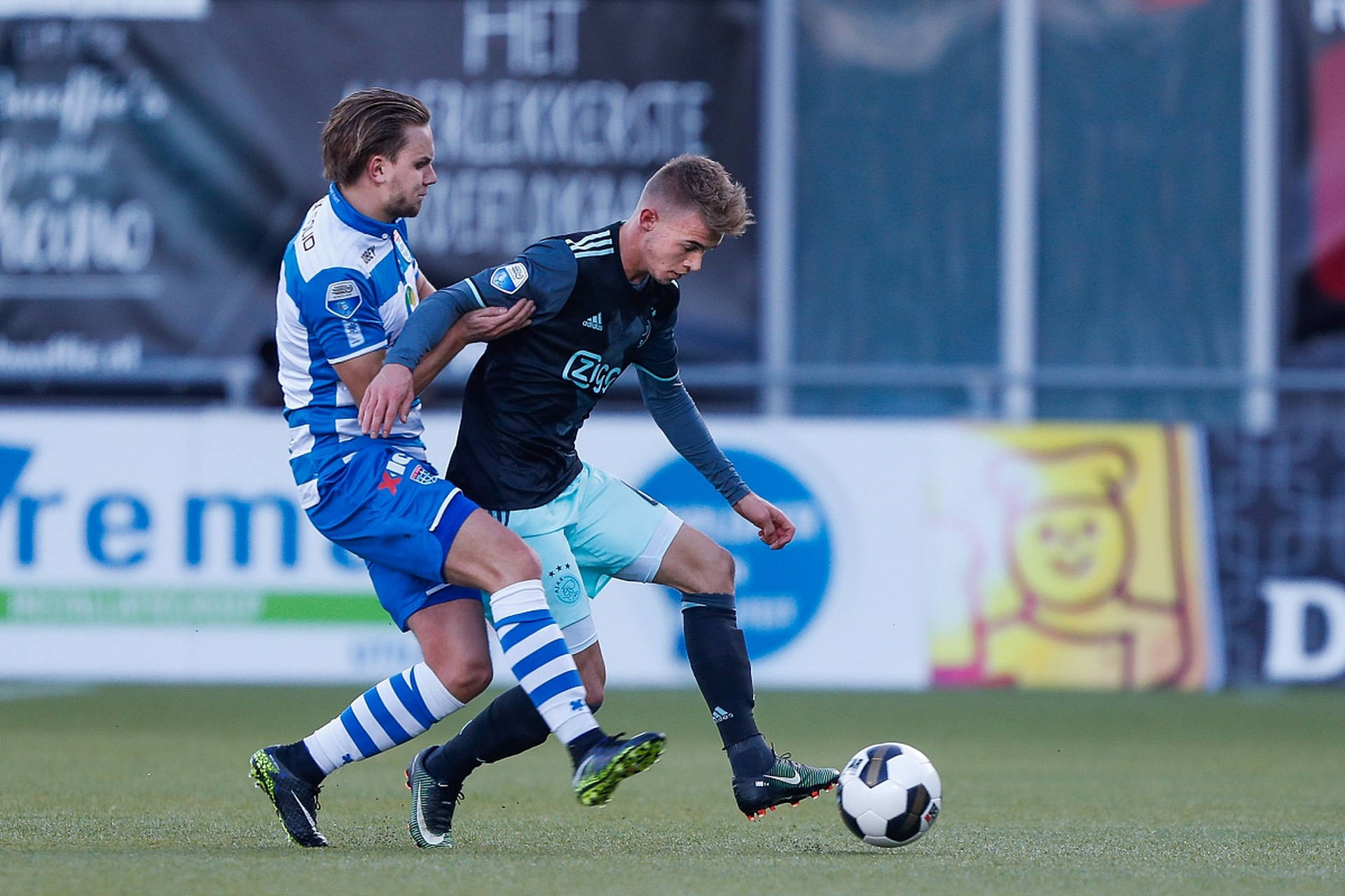 5.19精选赛事:格勒诺布尔 海尔蒙特vs兹沃勒 海尔蒙特vs兹沃勒_比赛_