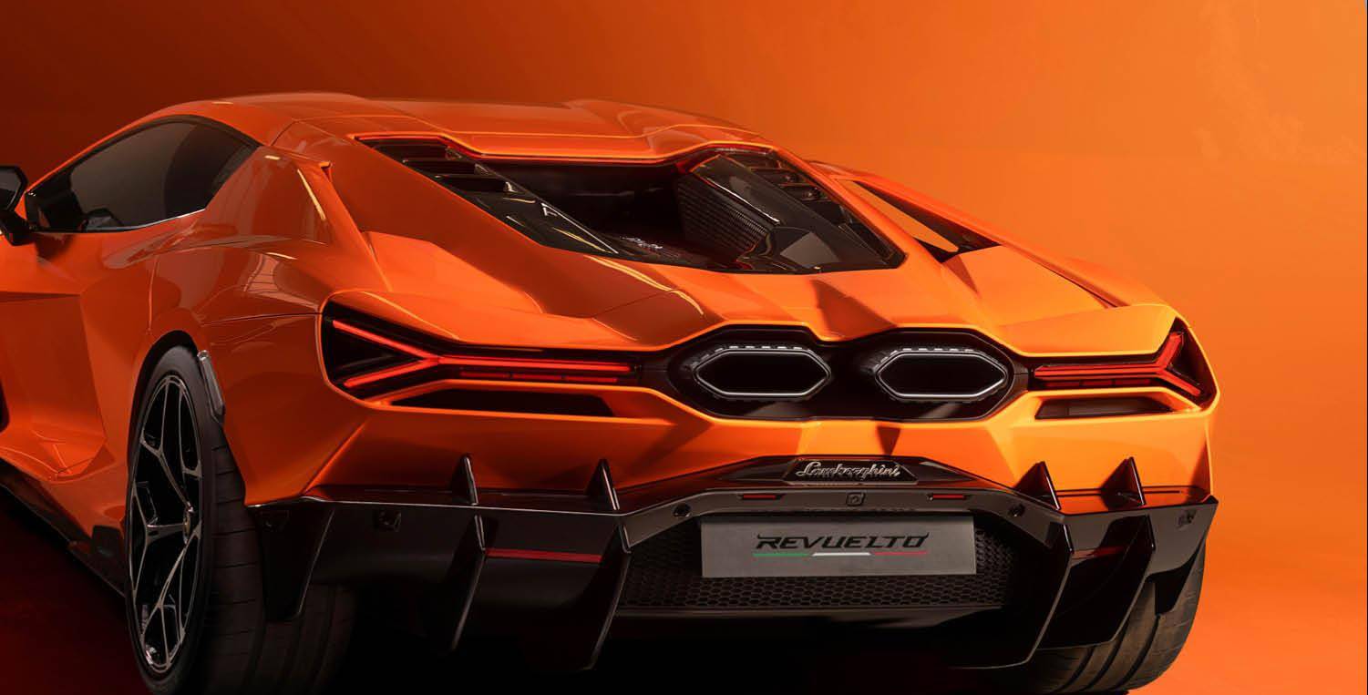 兰博基尼首款v12混动超跑参上,revuelto将带给您全新驾驭体验!