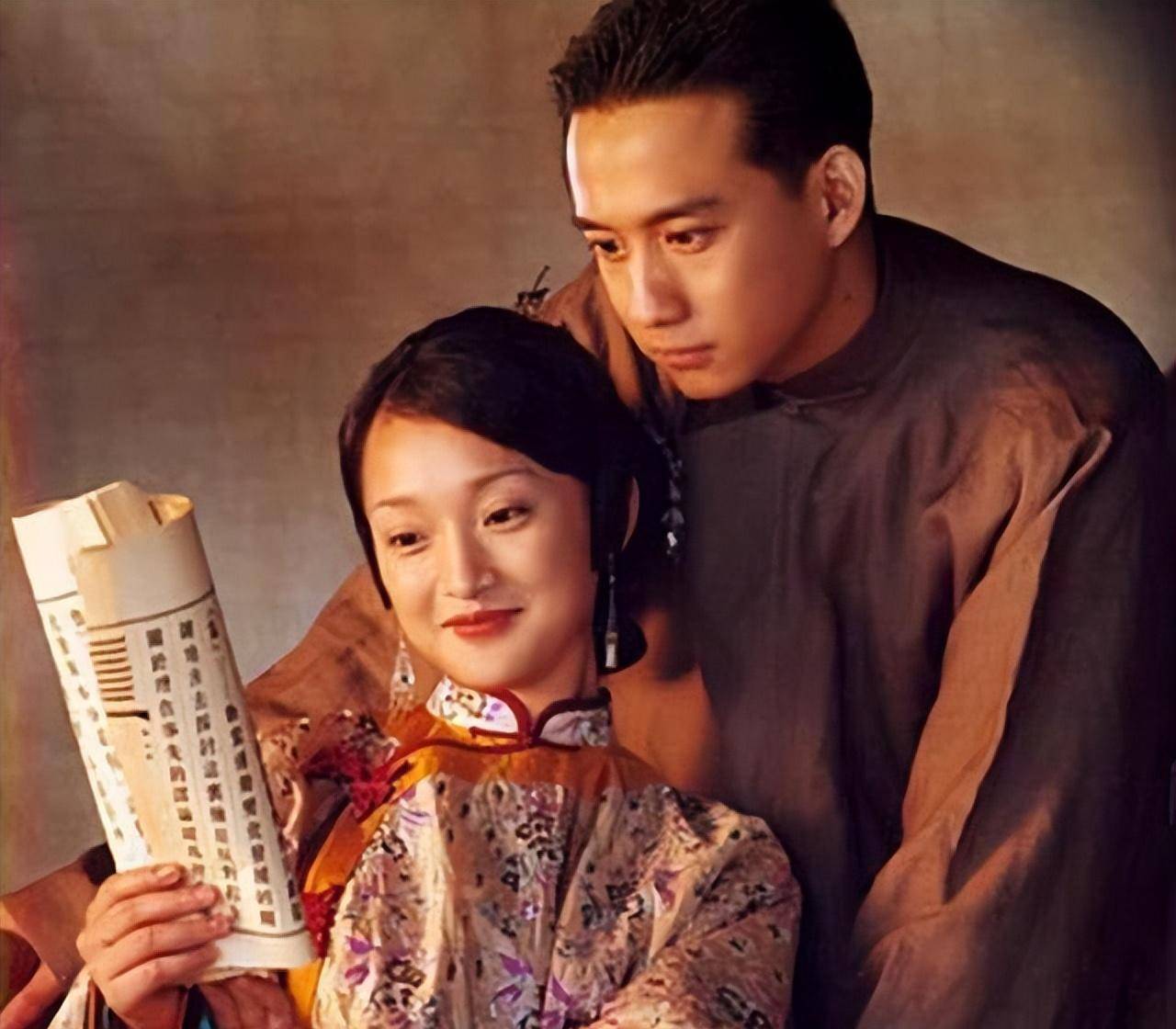 女导演李少红,捧红多位当红明星,当年死乞白赖追老公,终获幸福_影戏