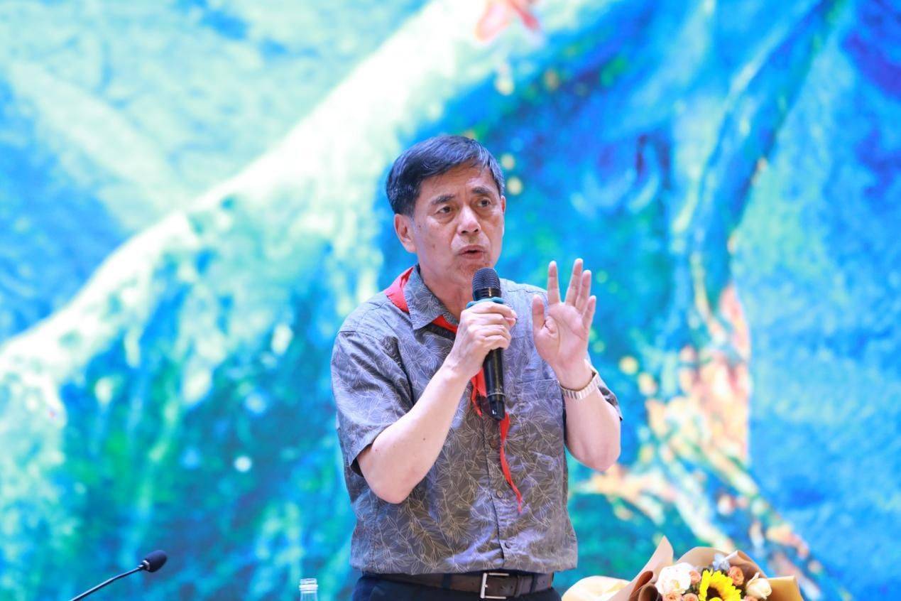 学生作文写不好?"动物小说大王"沈石溪送来四大法宝