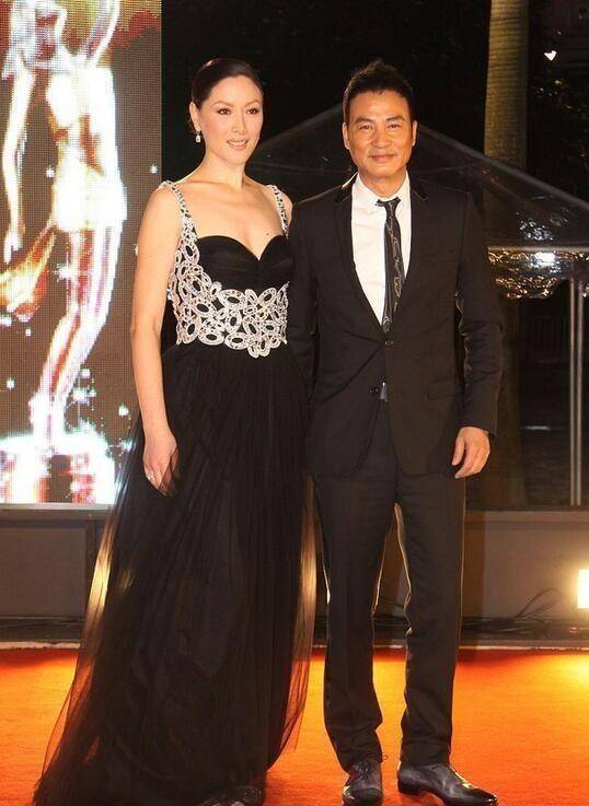 任达华眼光真好!