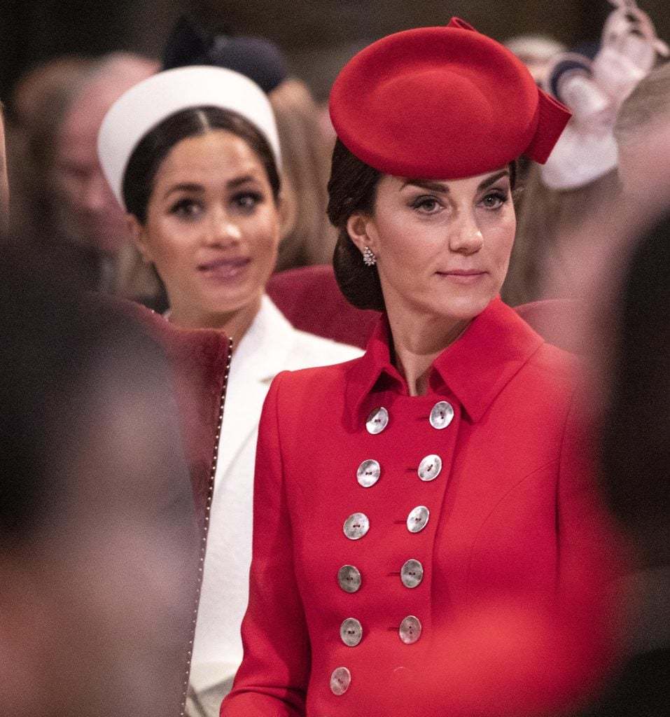 威廉绯闻情人超前卫:穿时尚见首相,19岁恋42岁侯爵挺大肚结婚_罗斯