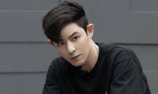 敖犬_舞台_观众们