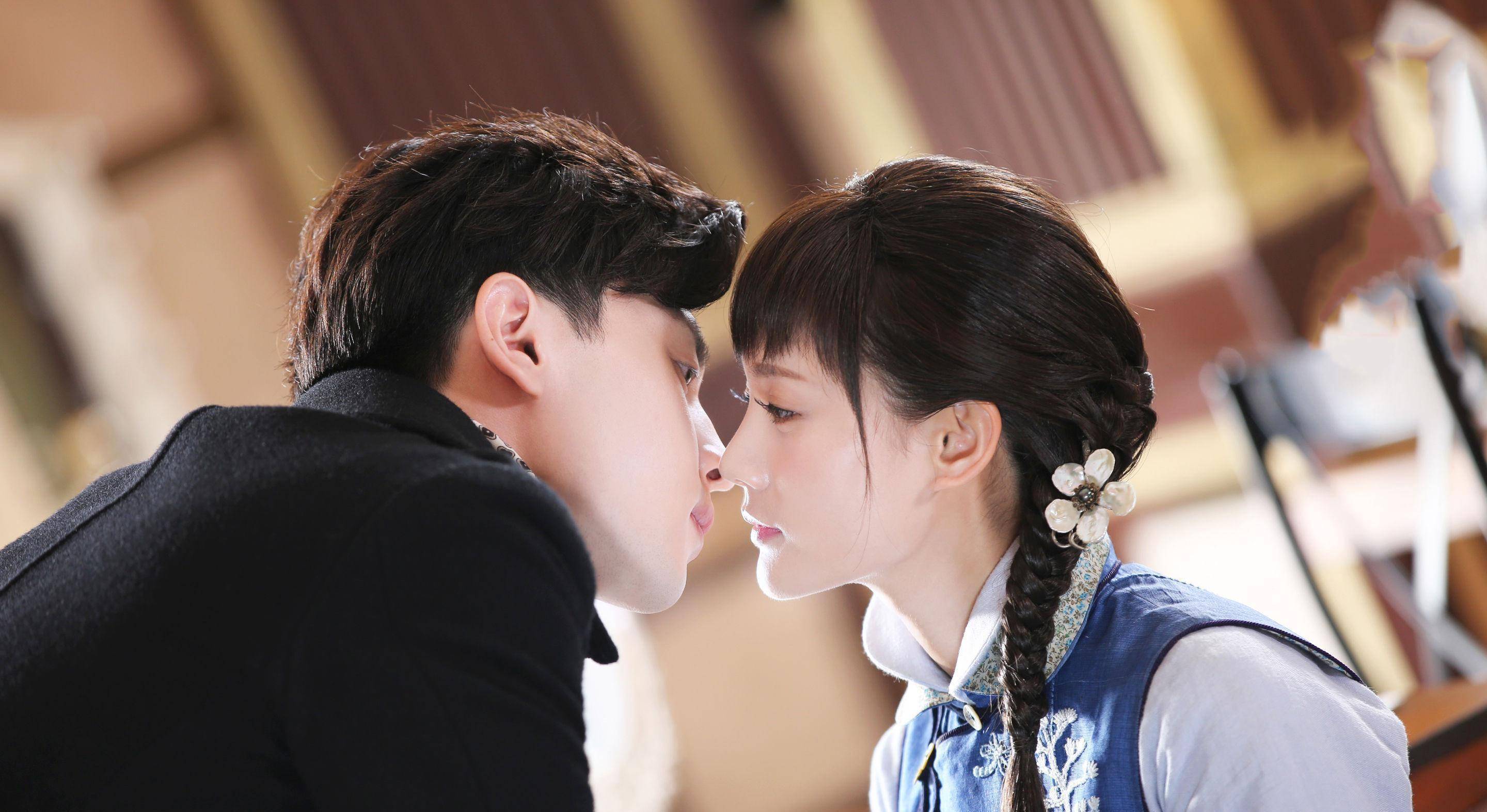 《海棠经雨胭脂透》定档,李一桐演顾海棠,邓伦三连撩太酥了!