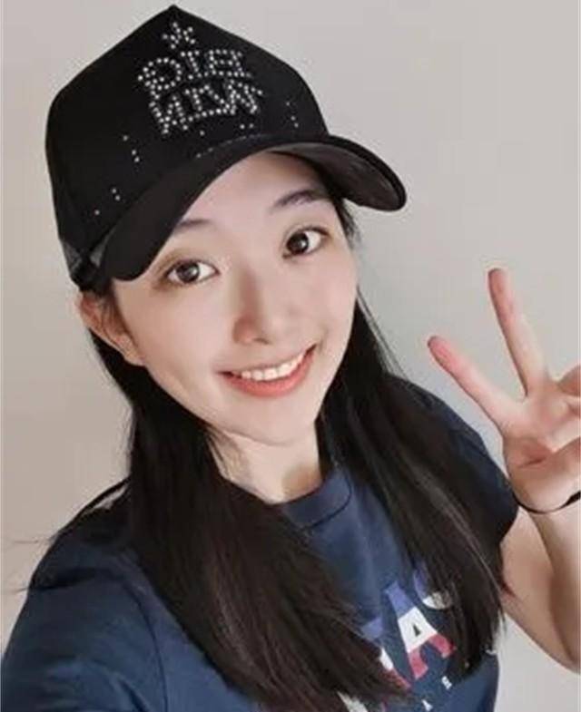 她是体育界美丽的巅峰之作,她曾经是樊振东的绯闻女友,26岁,身家一亿