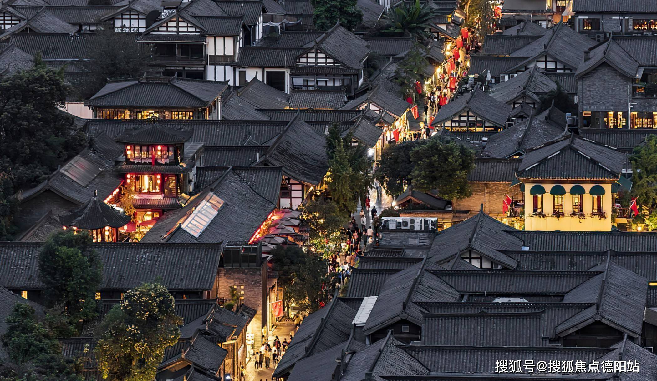 有种浪漫叫做"雪山下的城市"成都安仁古镇国家5a景区——安仁观坊上院