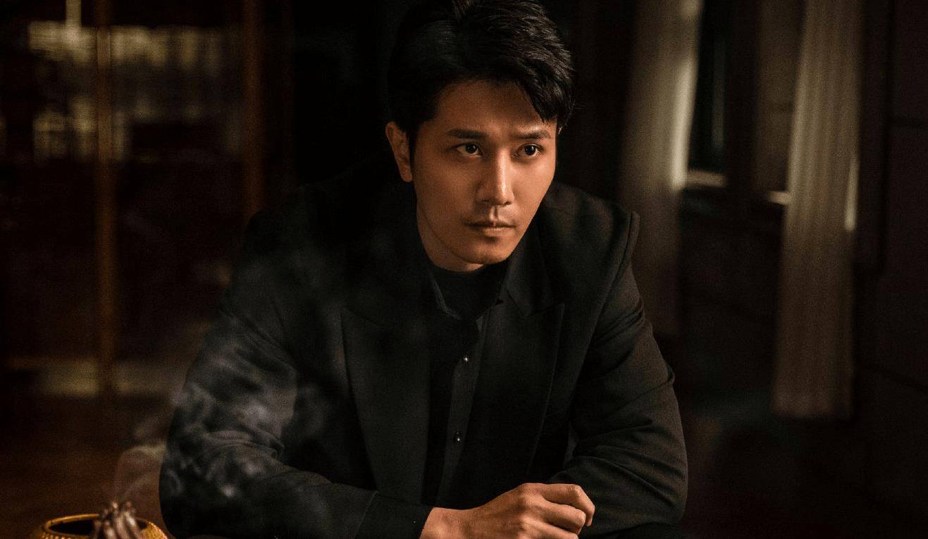 《逆光者》计日而待,彭冠英卧底形象出镜,男二更是演技不俗_张雨剑_沈