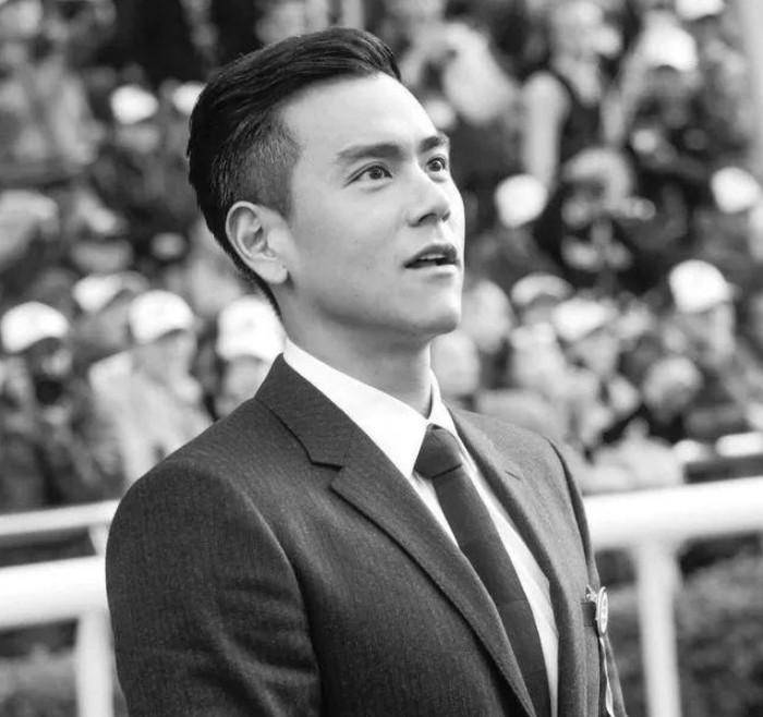 不过人长得帅,发型只是锦上添花比如周润发,梁朝伟,胡歌,彭于晏等人长