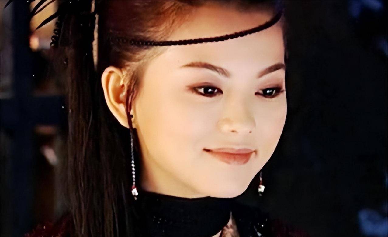 她是《快嘴李翠莲》中的李翠莲,是《四大名捕》中独孤伊人,也是《中华